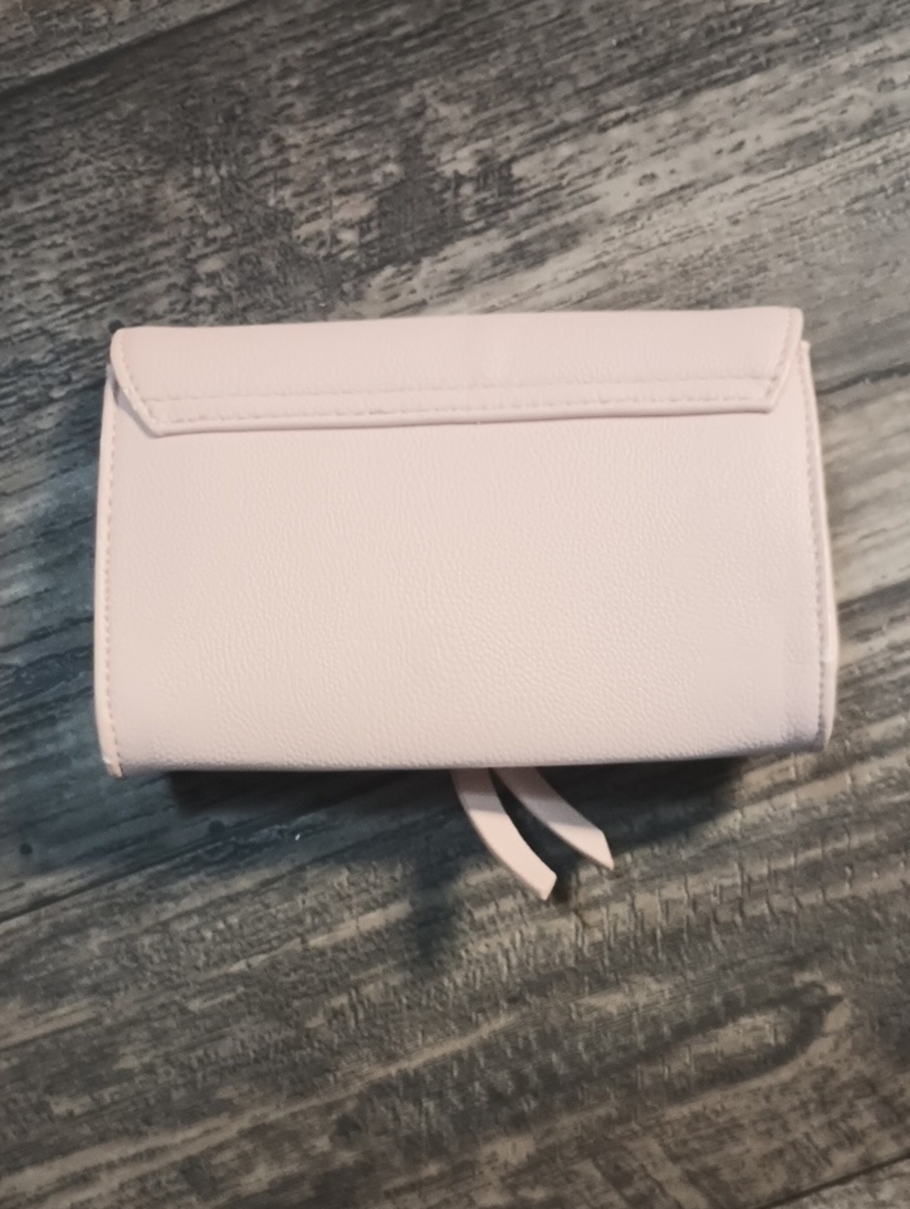 CHLOE' Light Pink Faux Leather Wallet with Gold Charm - Picture 8 of 12
